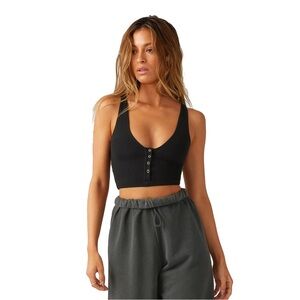 JOAH BROWN WOMENS SNAP CROP TANK BLACK
Size S/M